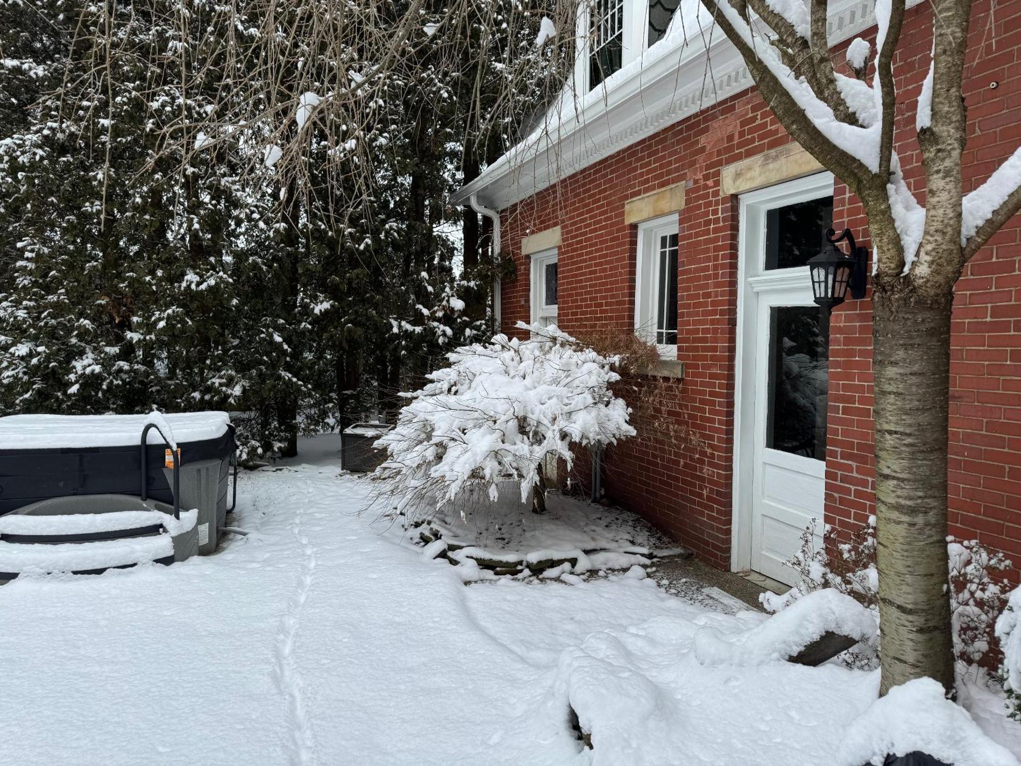 South Broadway Manor B&B - Near Fallingwater, Ohiopyle State Park, Hiking & Biking Trails Gap Scottdale Exterior foto